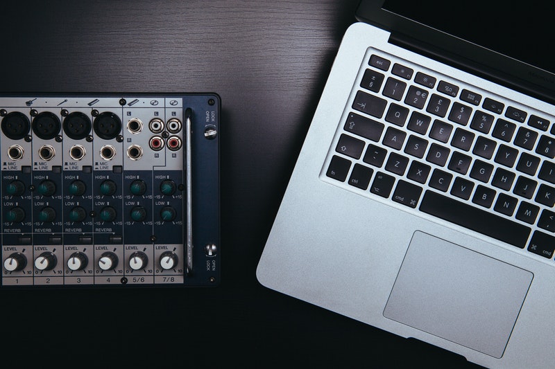 the best audio interface for mac